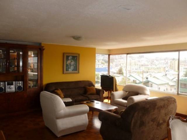 Alquilo habitación, todos los servicios. Room for rent furnished apartment. Quito