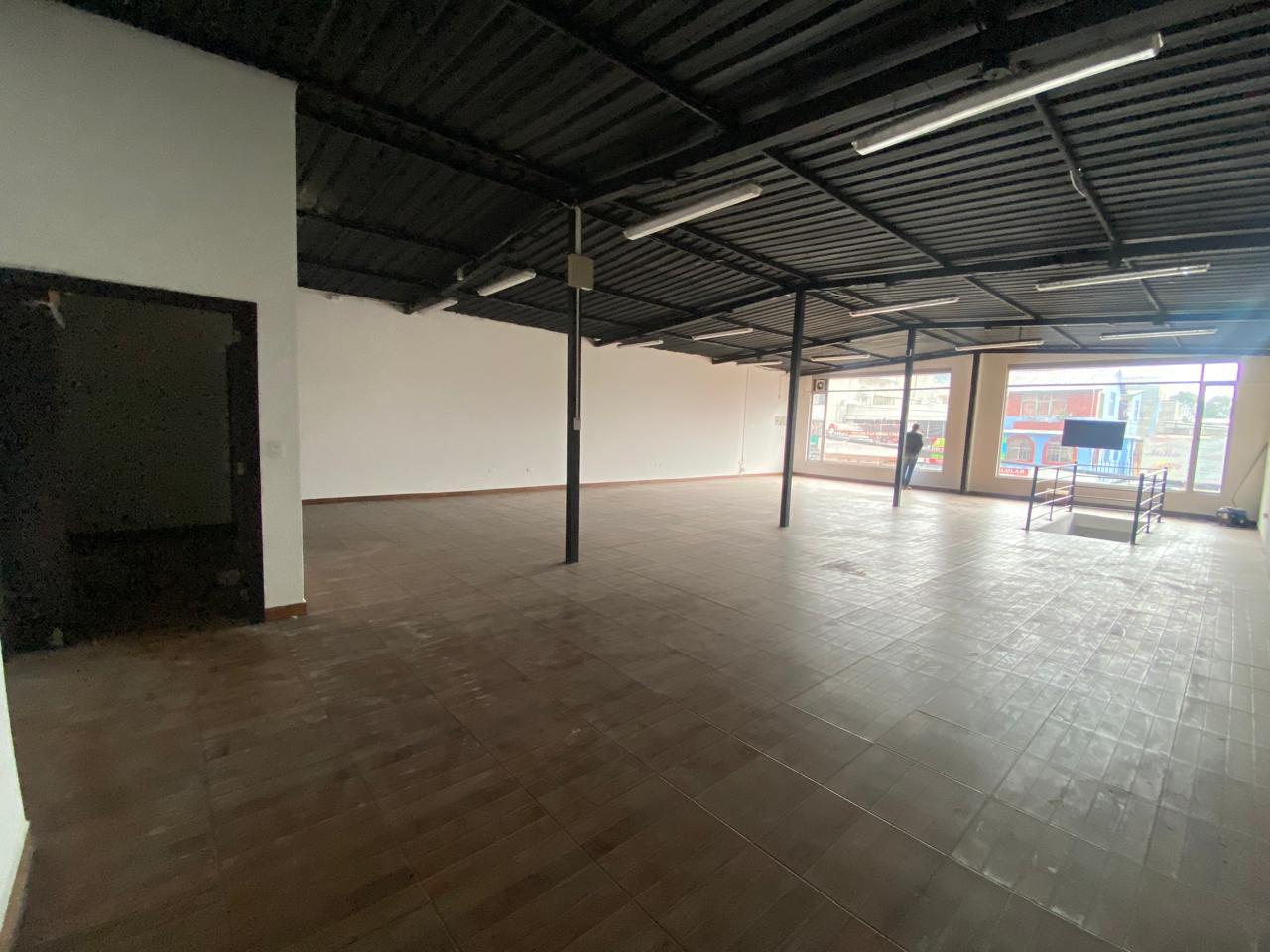 Atahualpa, Local Comercial en Renta, 100m2, 2 Ambientes.