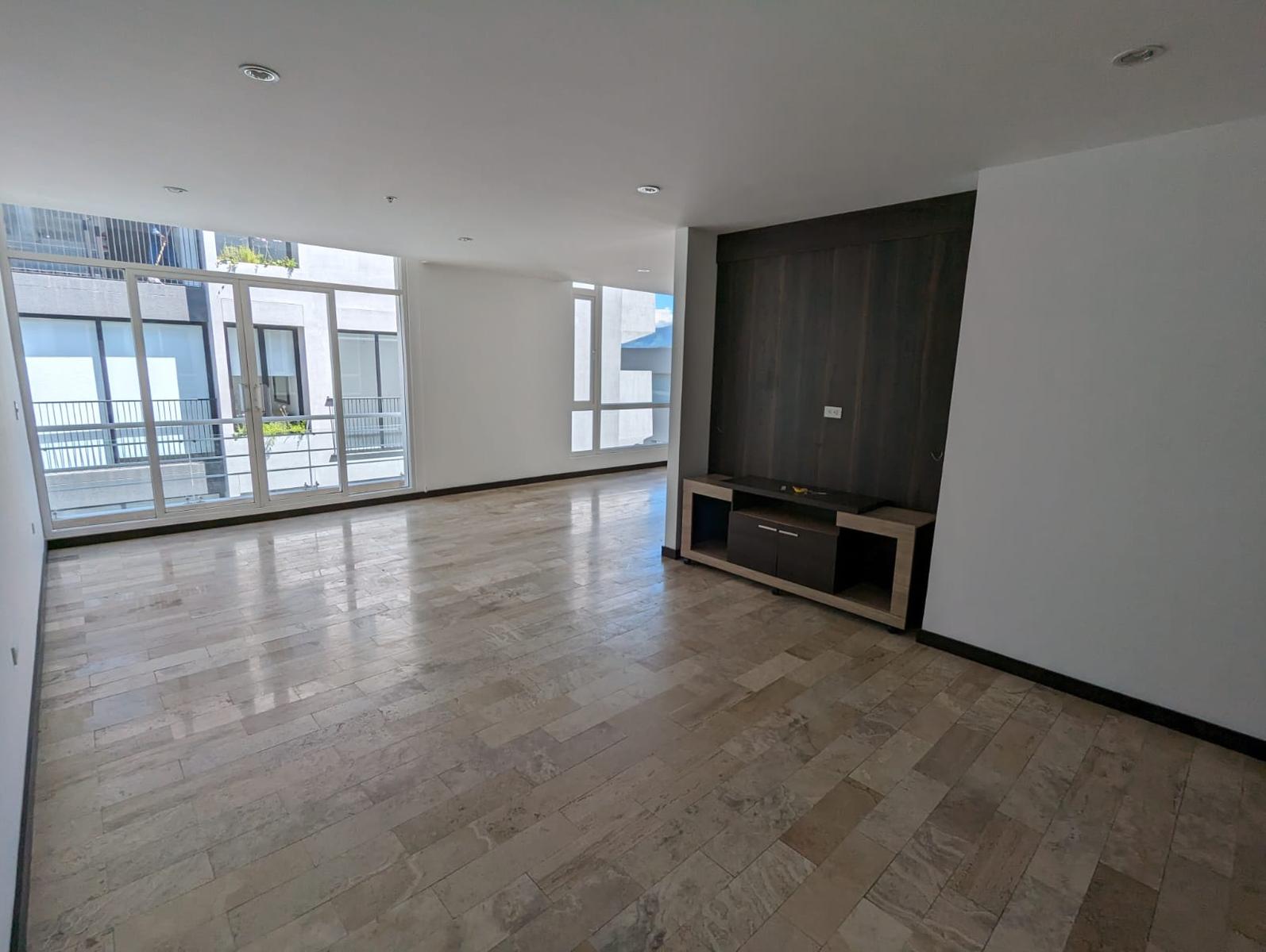 Hermoso Penthouse de venta ubicado en la mejor zona de Cumbayá