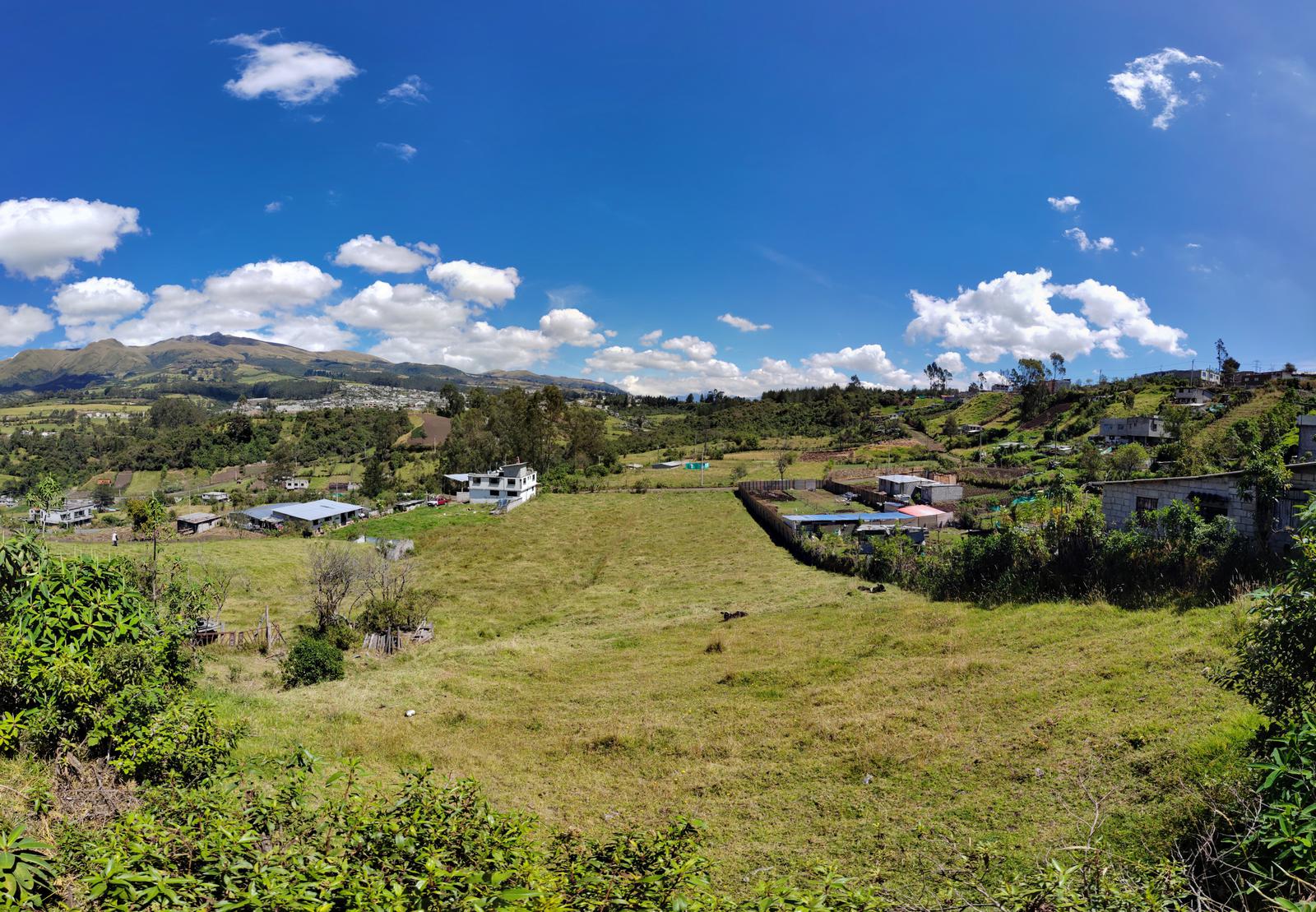 Terreno de 1000m2 de Venta en Cutuglagua