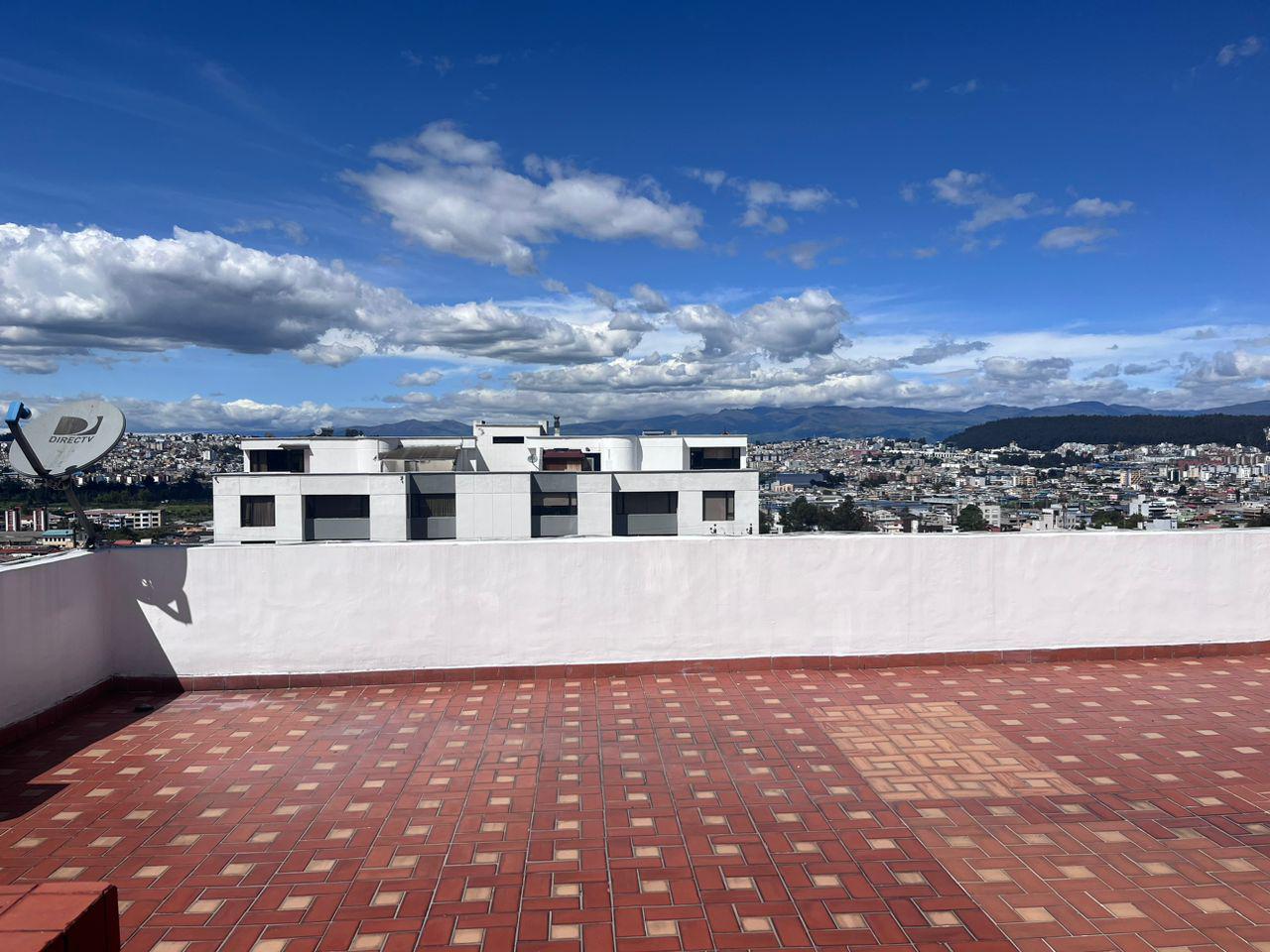 Pinar Bajo, Casa en  Renta, 180m2, 5 Habitaciones, 4 Baños.