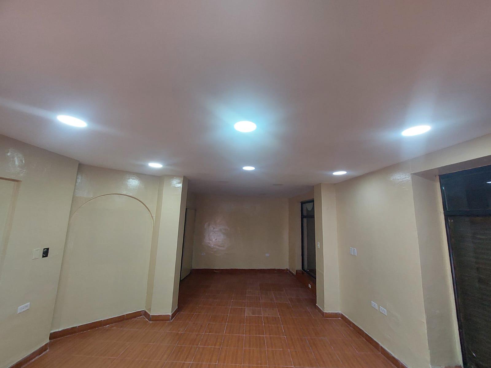 La Mariscal, Local Comercial en 55 m2, 1 ambiente, 1 baño