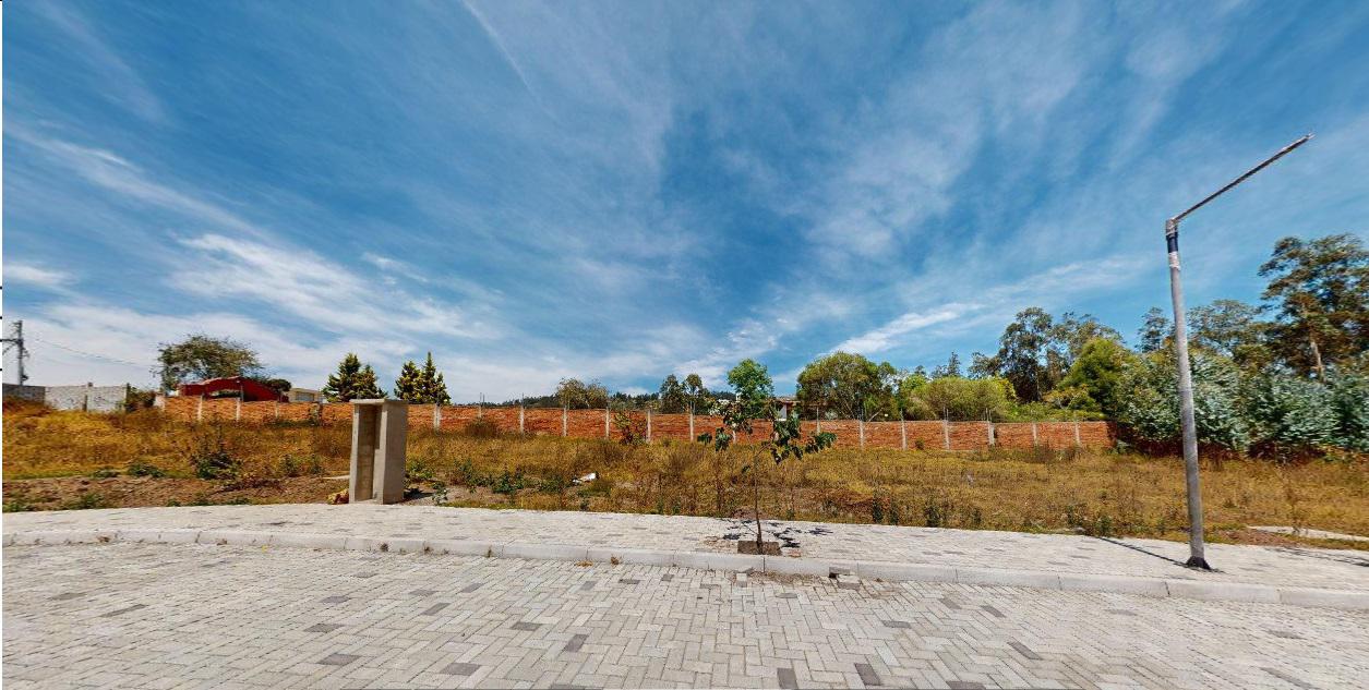 Terreno en venta de 1000,06 m2 en en Hermosa lotización Prados del Llano
