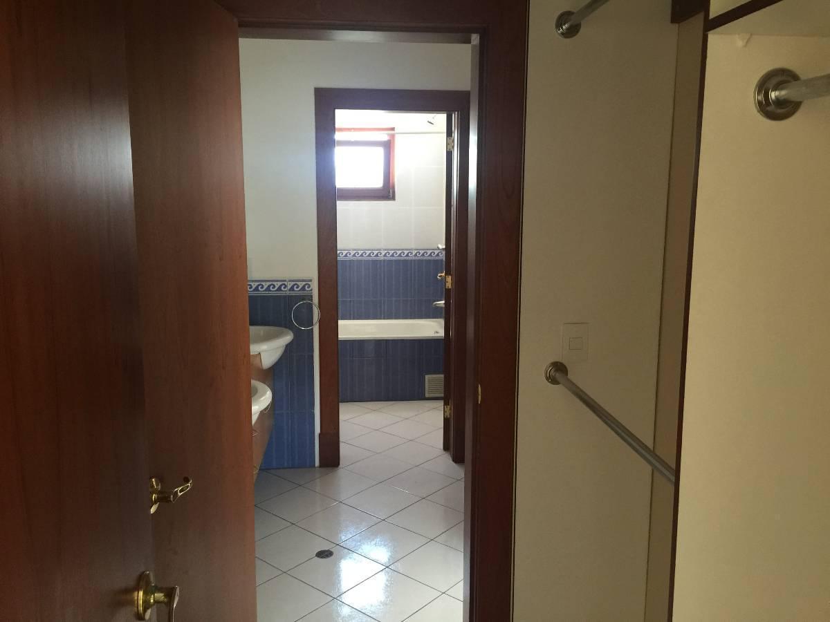 Casa de venta en conjunto privado en Tumbaco