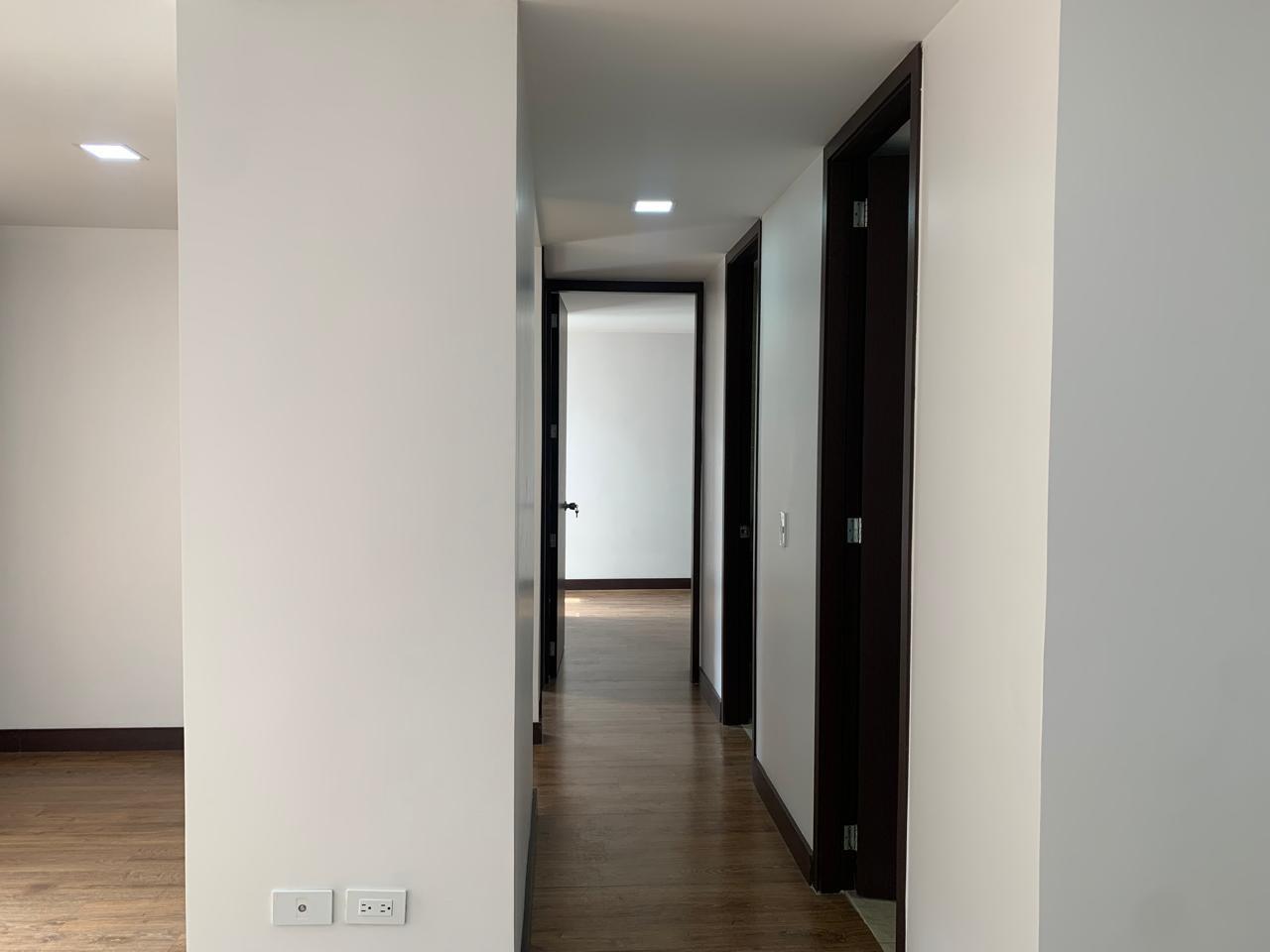 En Venta Departamento en 10 De Agosto de 2 Dormitorios