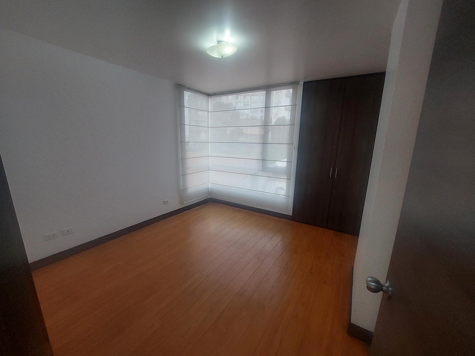 Departamento en  Venta González Suárez y Bosmediano