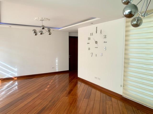 VS URBANIZACION EL CONDADO, VENDO DTO 2D 100M2 CON TERRZA Y PATIO PROPIO 60M2