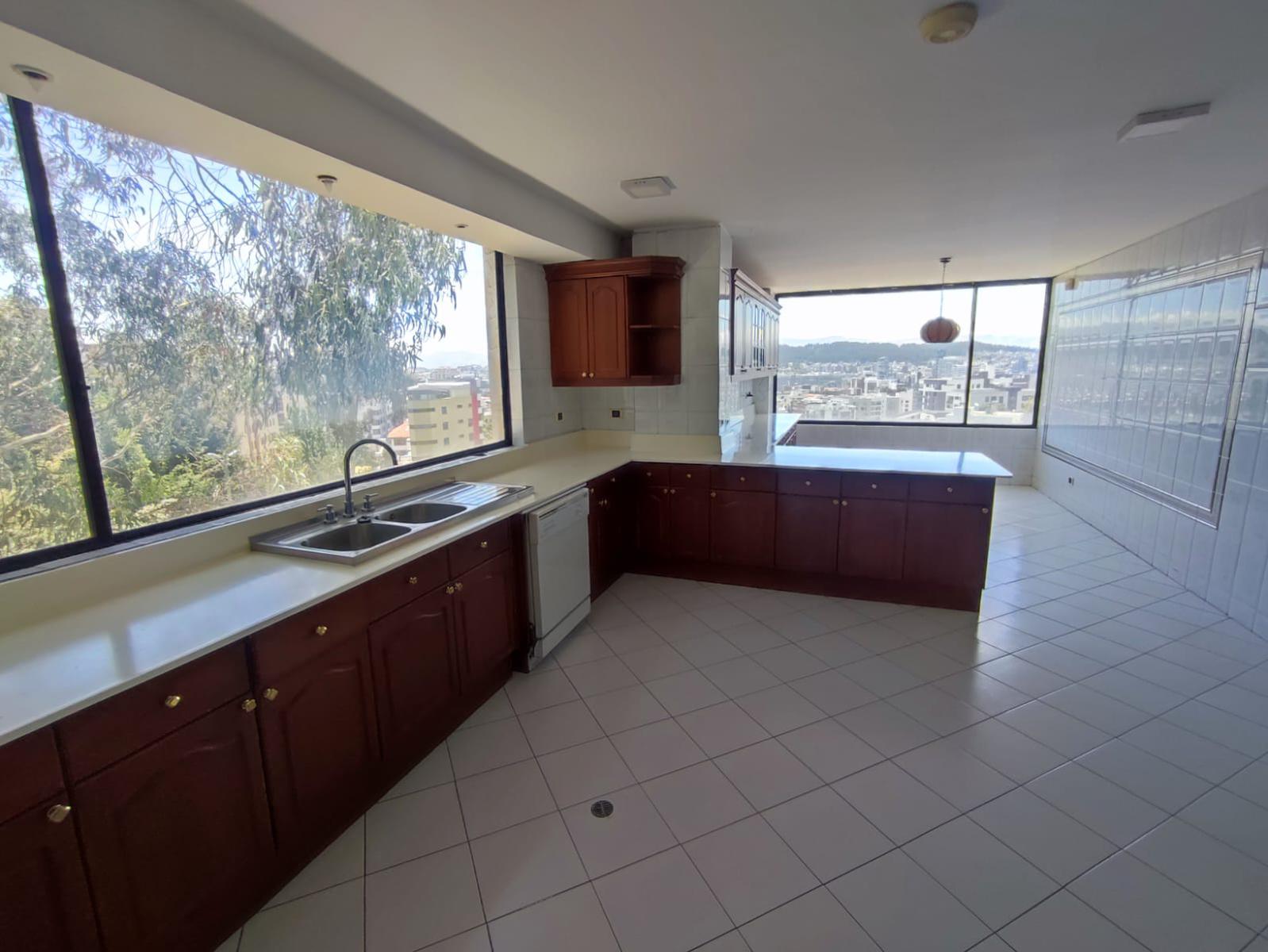 Departamento de Venta de  291 m2 en Granda Centeno