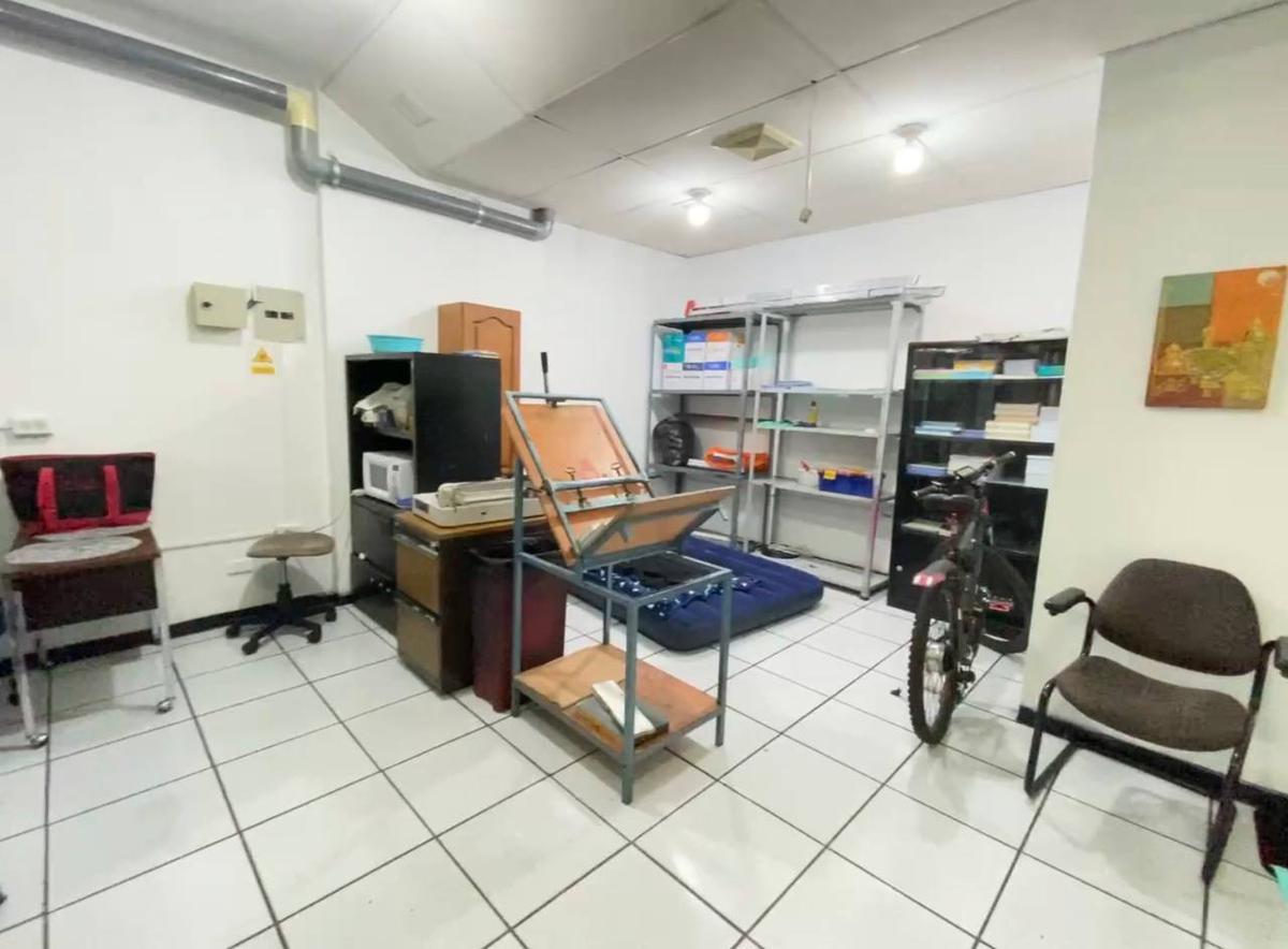 La Mariscal, Local comercial, 48 m2, 2 ambientes, 1 baño