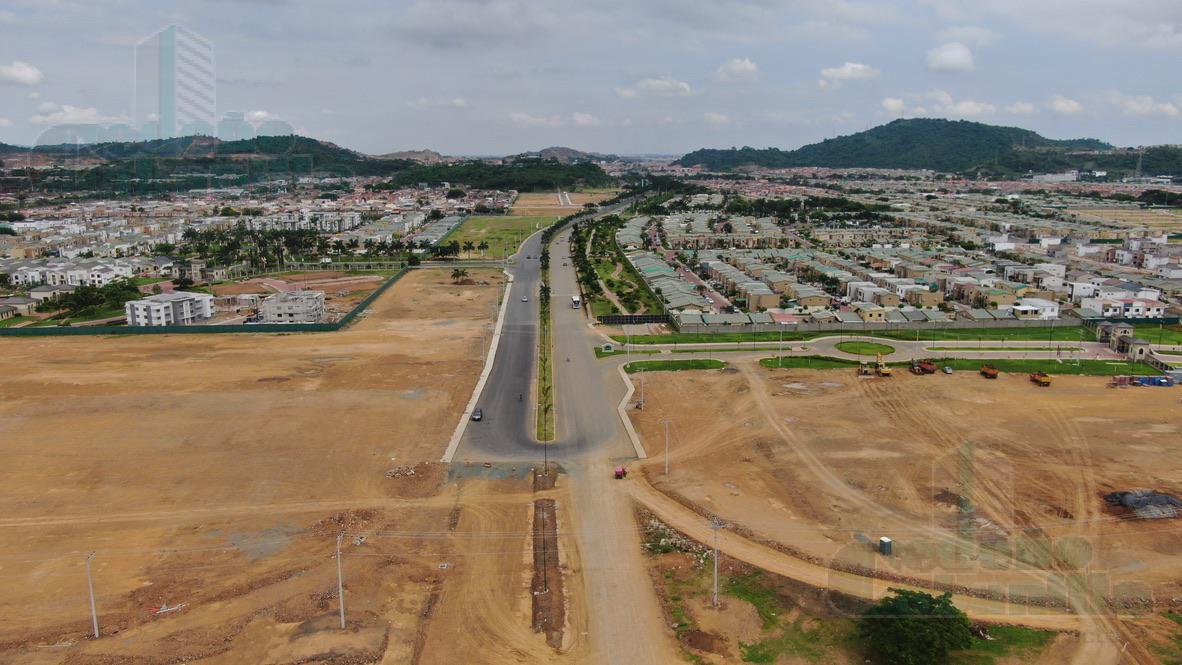 VENTA DE TERRENO  CERCA AL NUEVO RIOCENTRO LA JOYA