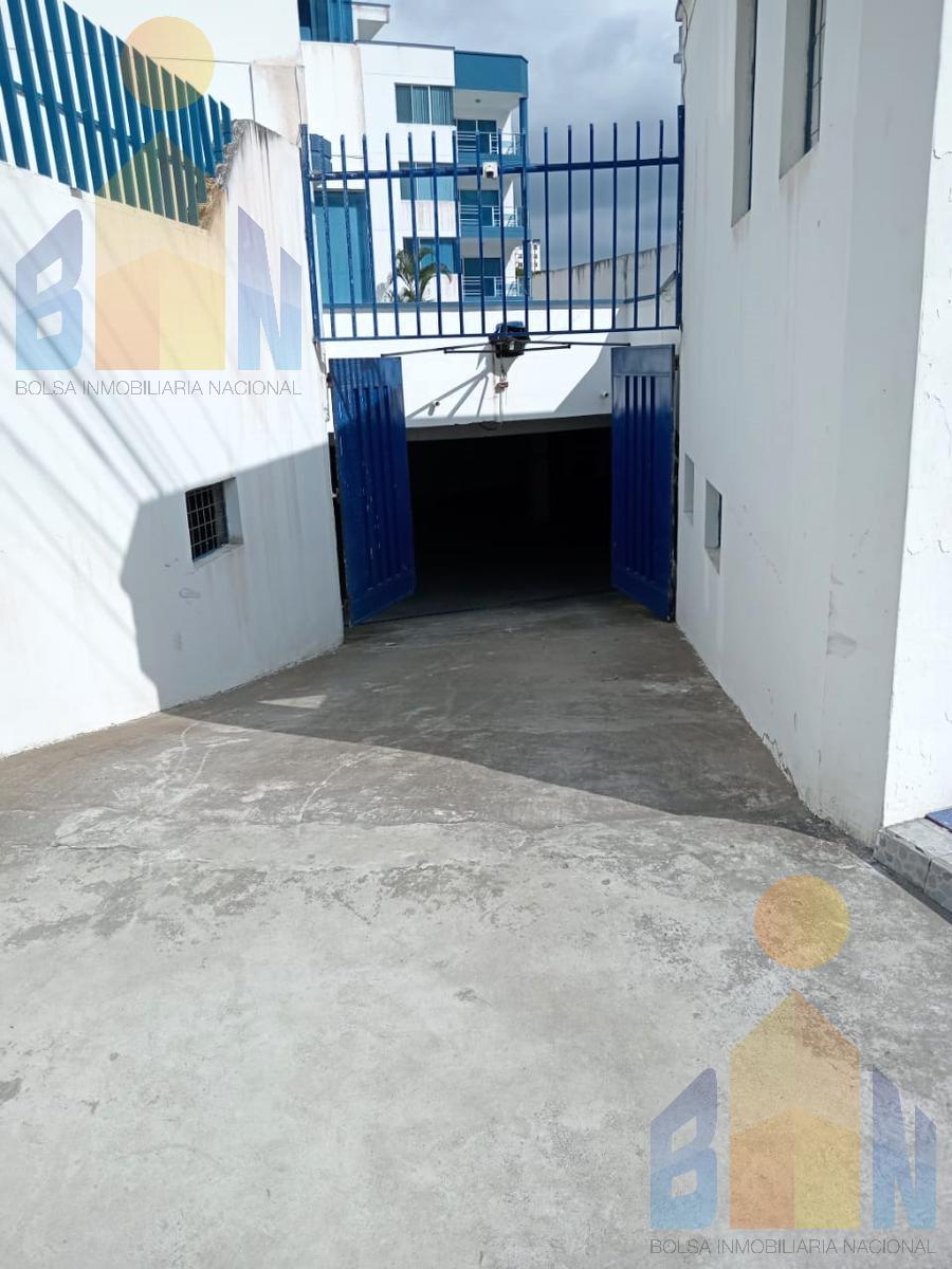 VENTA DEPARTAMENTO AMOBLADO EN EDIFICIO CON SEGURIDAD EN  EL MEJOR SECTOR DE TONSUPA, ESMERALDAS