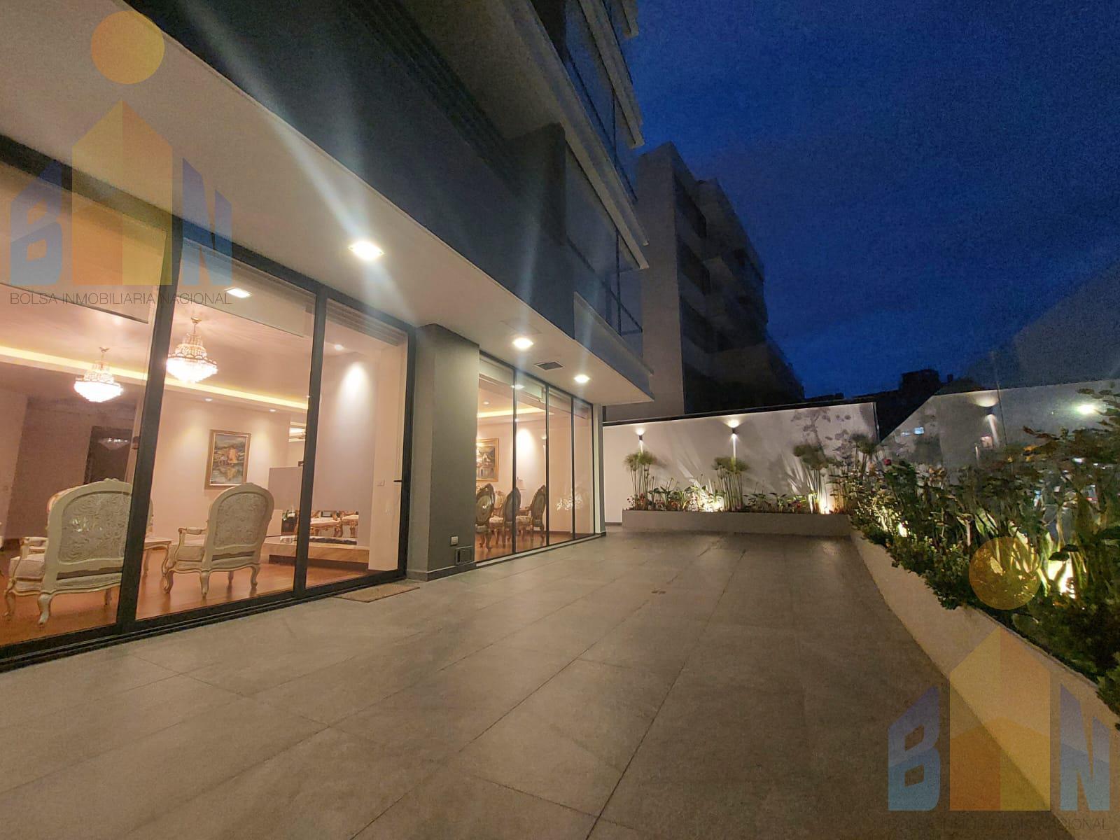 VENDO LUJOSO DEPARTAMENTO TIPO CASA 1 PLANTA  ATERRAZADO -QUITO TENIS