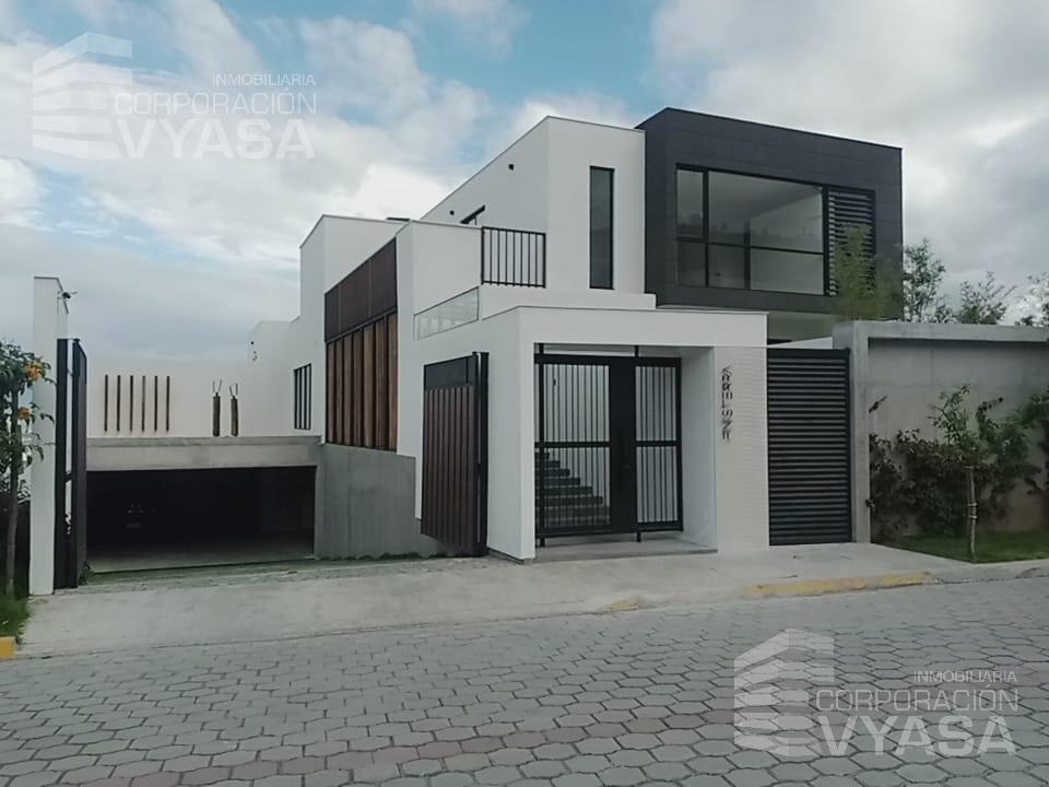 Cumbayá - Yanazarapata, venta departamento  3 dormitorios 182 m2 (D-4)