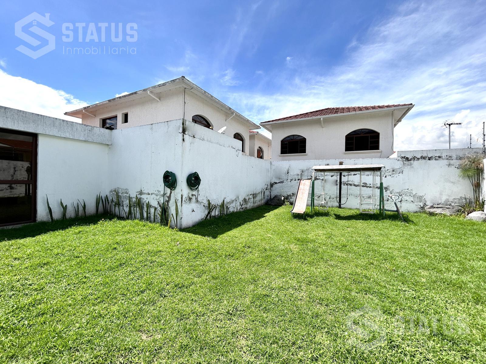 Vendo casa independiente en conjunto  sector Mirasierra - Los Chillos 3 Dorm - $130.000