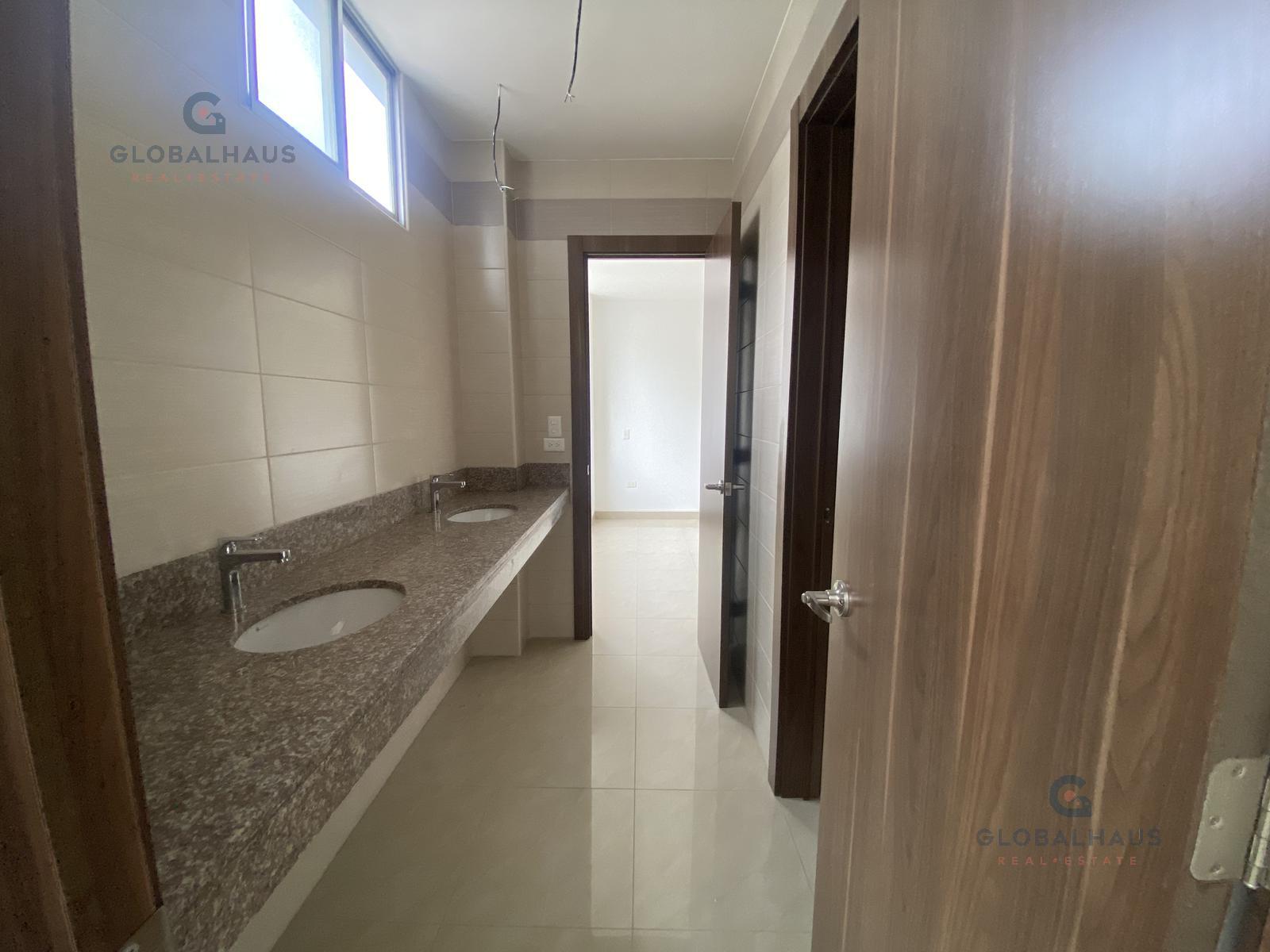 Venta de Departamento en Bosques de los Ceibos, 3 Habitaciones J.go.