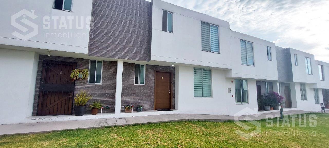 Vendo hermosa casa en Tumbaco, sector Churoloma, 3 Dorm. 1 garaje - $94.000