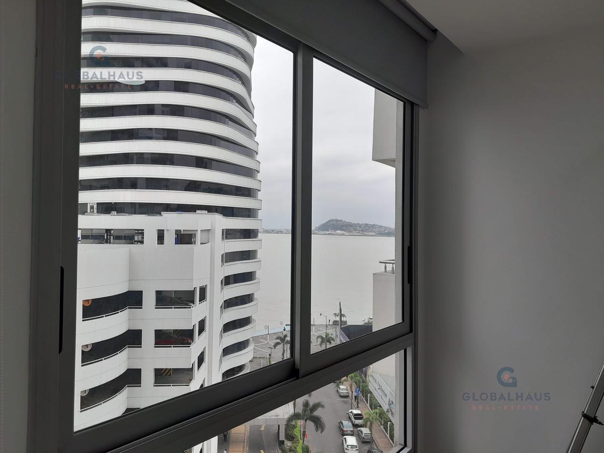 Departamento en venta  - Puerto Santa Ana - Guayaquil OF