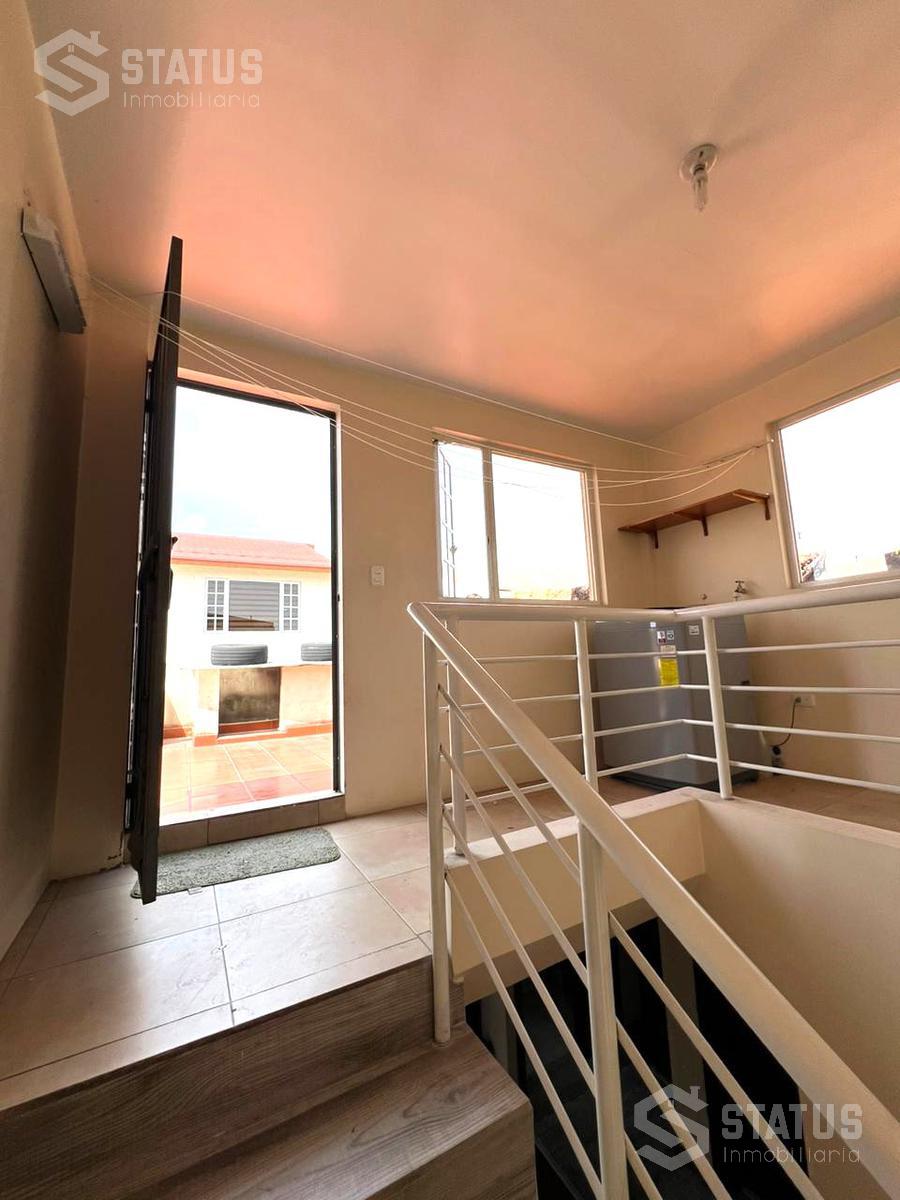 Vendo casa en conjunto sector Santo Tomás I – Guamaní, 2 Dorm., 1 Garaje – $97.000
