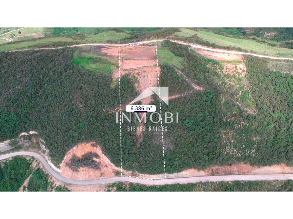 Terreno Grande Doble Frente En Venta En Cuenca, Sector Tutupali