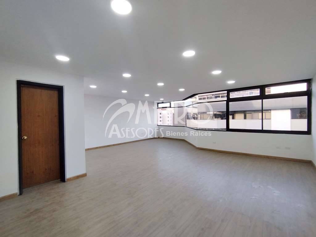 Consultorio en renta 52 m2 en Iñaquito